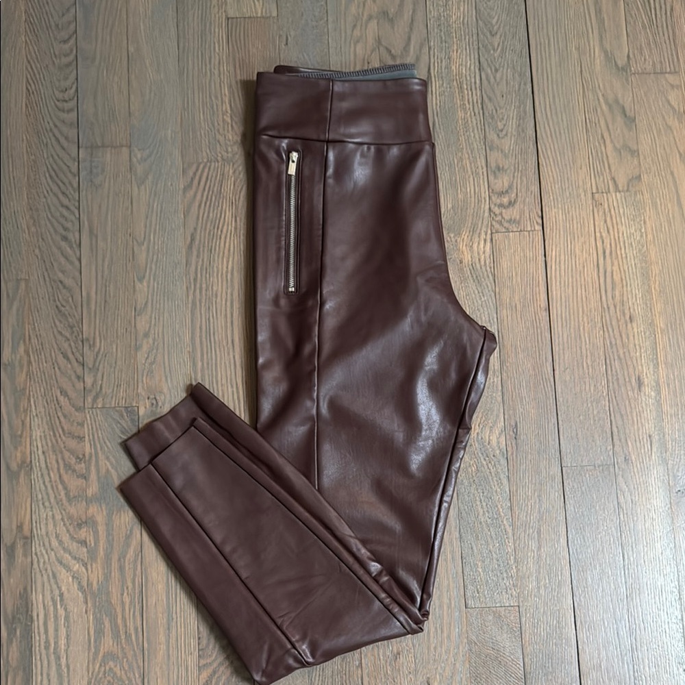 Abercrombie & Fitch faux leather pants size M